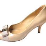 Salvatore Ferragamo  8 beige patent leather peep-toe pumps heels Vara bow nude Photo 0
