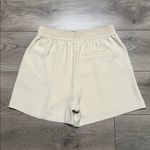 Spanx Crepe 6” High Rise Shorts Tahini Tan Size Medium Photo 3