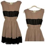 Issi Ladies Sleeveless Flowy Bottom Brown/Black Short Sleeve Dress SZ XSmall Photo 1