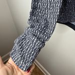 Lululemon  Size 6 Runderful Long Sleeve Knotted Jacquard‎ Black White Running Gym Photo 5