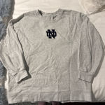 Lululemon  crewneck notre dame  Photo 0