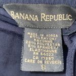 Banana Republic Slate blue drawstring waist skirt. Rayon/Poly/Spandex. Size S. Photo 2