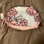 Victoria's Secret Victoria secret bombshell make up bag Photo 0