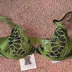 Fenty Beauty Green and Black Underwire Bra with Lace Overlay Size undefined Photo 0