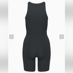 Aritzia •  Babaton Contour V-neck Romper black medium Photo 4