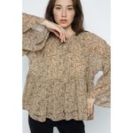 VICI SCOTTSDALE FLUTTER SLEEVE BLOUSE Photo 5