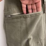 FIGS  woman olive green cargo scrubs size XS/T Photo 7