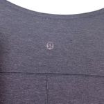Lululemon Shirt Womens Size 8' Gray Long Sleeve Scoop Neck High Low Hem Running Photo 5