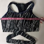 Sports Illustrated Sporty Athletic Women's Medium Support Athletic Bra Sz XL Black Photo 6