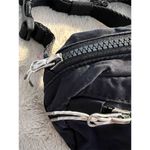 Vuori Unisex Black Hip Pack Belt Bag with Adjustable Strap Photo 4