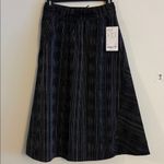 Athleta New  Arrival Skirt Size 4 Pull On Black White Striped Photo 3