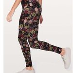 Lululemon  Sz 6 Wunder Under Leggings Hi-Rise Tight 28" Fluorolace Multi Women’s Photo 0