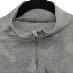 Yogalicious  Lux Grey Camouflage Comfy Athletic Crop Stretch Long Sleeve Size XXL Photo 6