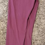 Lululemon  Align High Rise Crop 21" Women's Size 6 Leggings Rose Color Photo 2