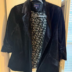 Skies Are Blue  black velvet blazer. Size small. Photo 0