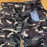 Pretty Little Thing Camo Pants Photo 6