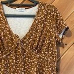Rebellious Dreamer brown floral crop top tie front vneck Size L Photo 2