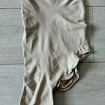 SKIMS  Seamless Sculpt Solution Short Right Leg Exposed Shapewear Large Photo 0