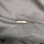 Lululemon  Run Speed Short Black Rear Zip Pocket Size 10 Photo 7