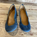 J.Crew Blue Suede Flats Size 8 Rounded Toe Shoes Fun Vibrant Slip-On Photo 4
