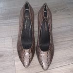 B Makowsky  Misty brown snake skin leather heels Photo 1