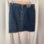 NWOT Mossimo Straight Dark Denim Zipup Blue Skirt W/Small Snag Size 15 Photo 1