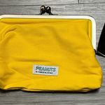 Snoopy peanuts charlie and sally brown mini clasp pouch bag Yellow Photo 2