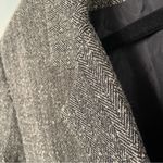 Amanda Smith  long blazer coat Photo 3