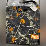 Felt (For Every Living Thing) Photo 4