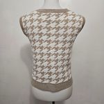 Jessica Simpson Beige Houndstooth Cropped Vneck Sweater Vest Size Small Photo 3