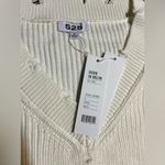 525 America  Distressed Shaker V neck Shaker Sweater in Chalk Photo 4