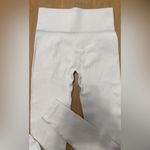 White Ribbed Leggings Photo 3