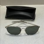 Pilot Sunglasses – Classic Aviator Style Silver Photo 2