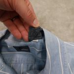 Liz Claiborne Lizwear Vintage Blue Pin Stripe Darted Waist Button Up Shirt size Small Photo 4