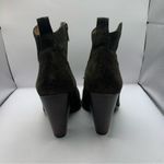 Frye THE  COMPANY Madeline Short In Fatigue size 8.5M dark green suede Photo 11