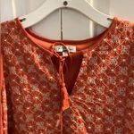 Polagram  Rust Red & White Dainty Floral Boho Ballooon Sleeve Peplum Top small Photo 3