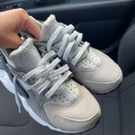 Nike Huarache Shoes Photo 0