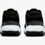 Nike  Women's Gymnastics Road Running Shoes Photo 5