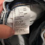 American Eagle ⭐️  Outfitters AEO Distressed Busted Knee Mom Jeans Size 2 Short Photo 5