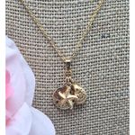None CUTE Gold Tone Pendant Necklace 18" Dainty Chain & 3 Charms Shells Sea Star Photo 3