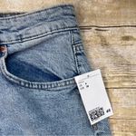 H&M NWT  Divided High Waist 90’s Straight Jeans Photo 2
