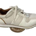 Banana Republic Women’s Size 9 Cream Sneakers Walking Running Athletic Shoes Photo 0
