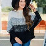 Entro | Round-neck color block dolman sweater Photo 0