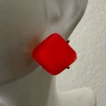 Neon orange post earrings Photo 4