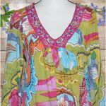 Mystery Floral Colorful V Photo 1