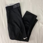 Nike Black Dri-Fit Capri Leggings Photo 4