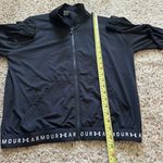 Under Armour  Jacket Womens Small Heat Gear Loose Full Zip Pockets Lightweight Photo 4