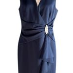 Jessica Howard
Women's Scuba Cascade Ruffle Gown Photo 5