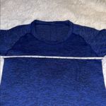 Lululemon  long sleeve blue shirt size 4 Photo 4