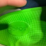 Oofos Oomg low slip on sneakers comfort shoes orthopedic women’s size 8.5 blue Photo 6